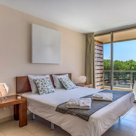 アパート Flh Salgados ギーア